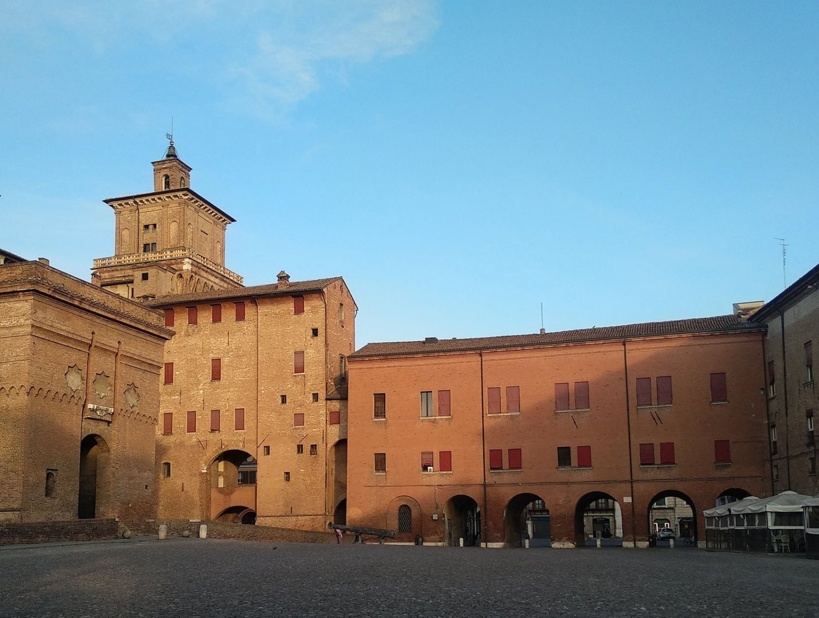 Palazzina Marfisa Ferrara