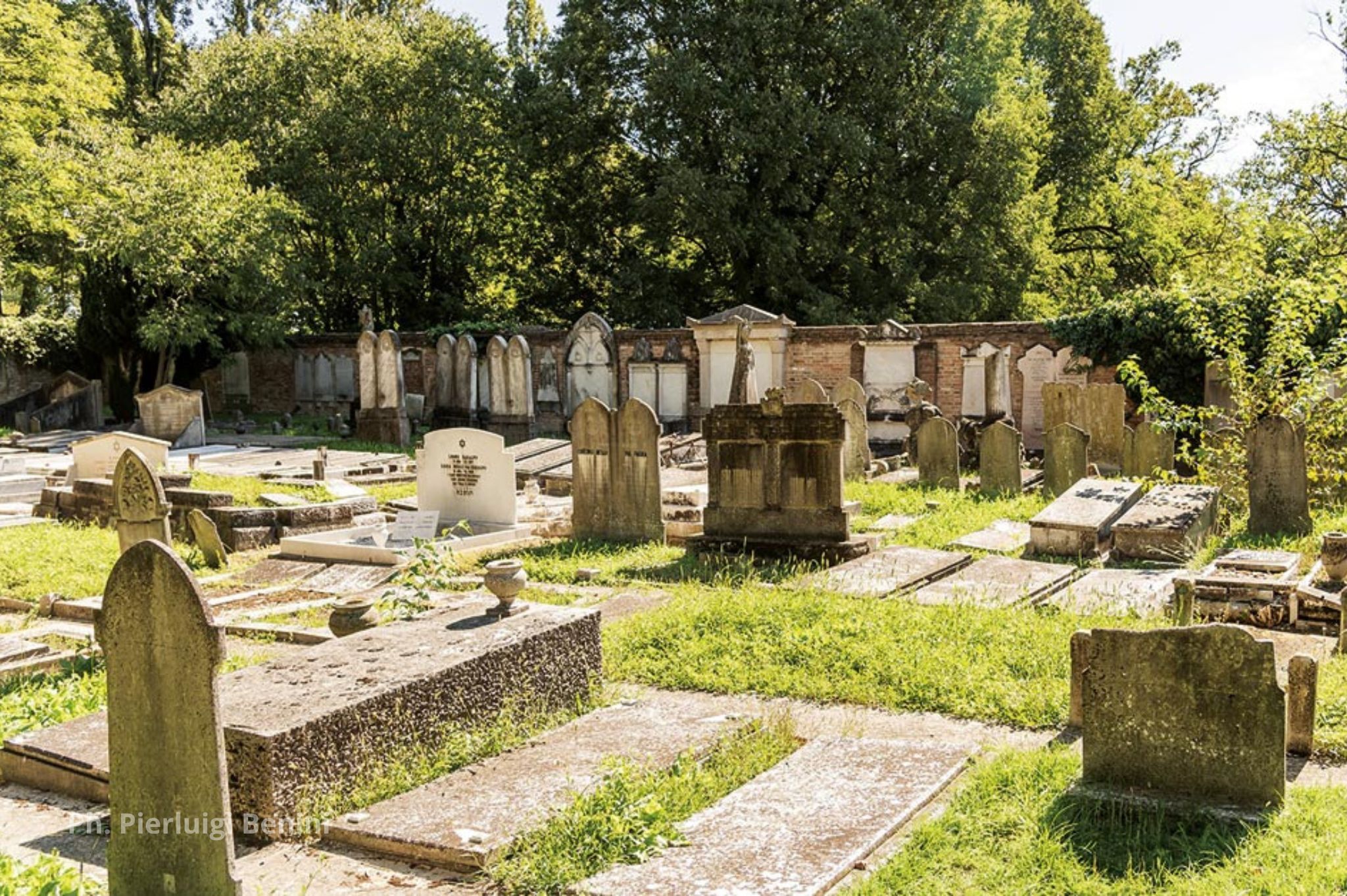 Cimitero ebraico di Ferrara