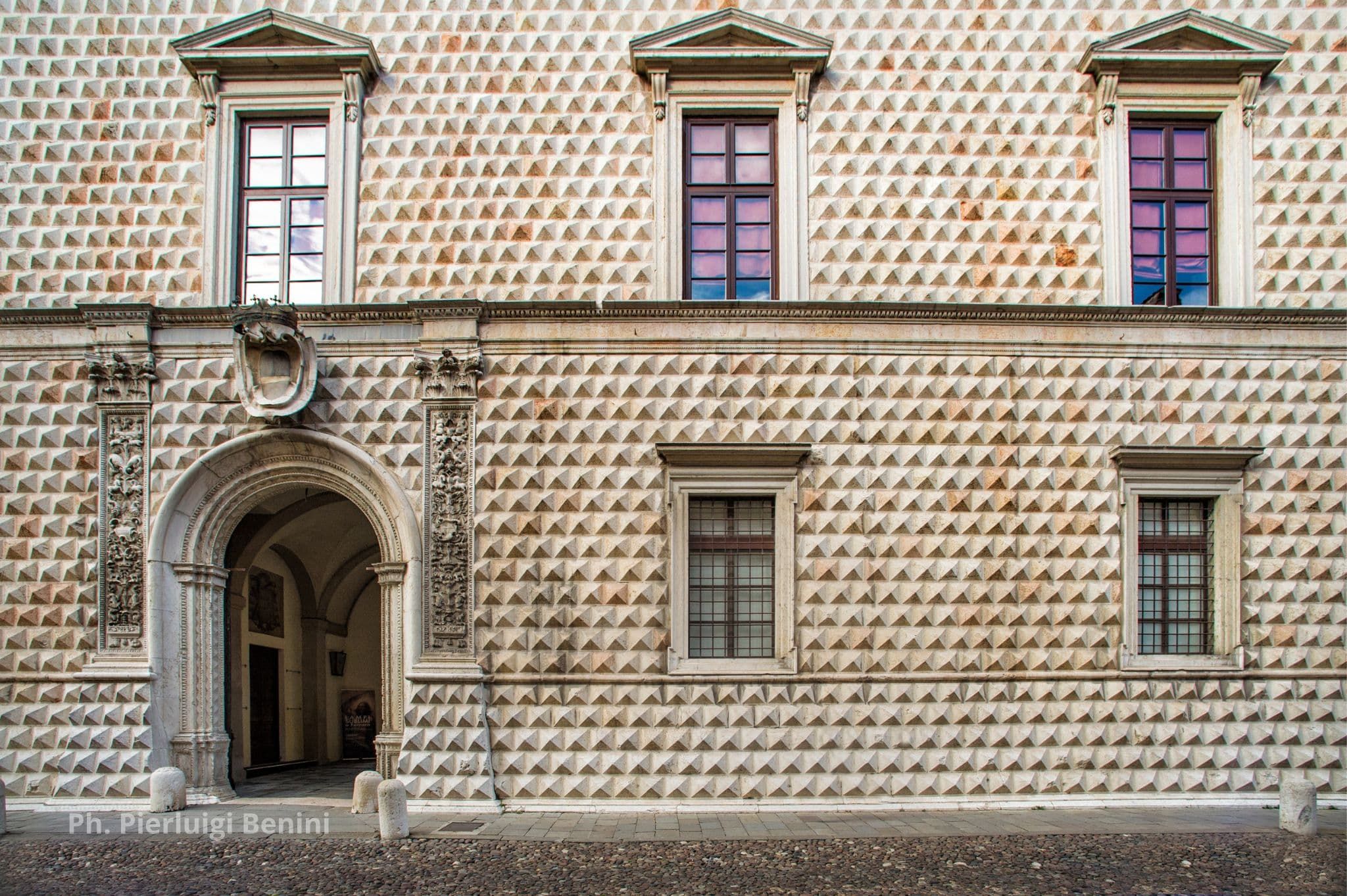 Palazzo dei Diamanti Ferrara centro storico