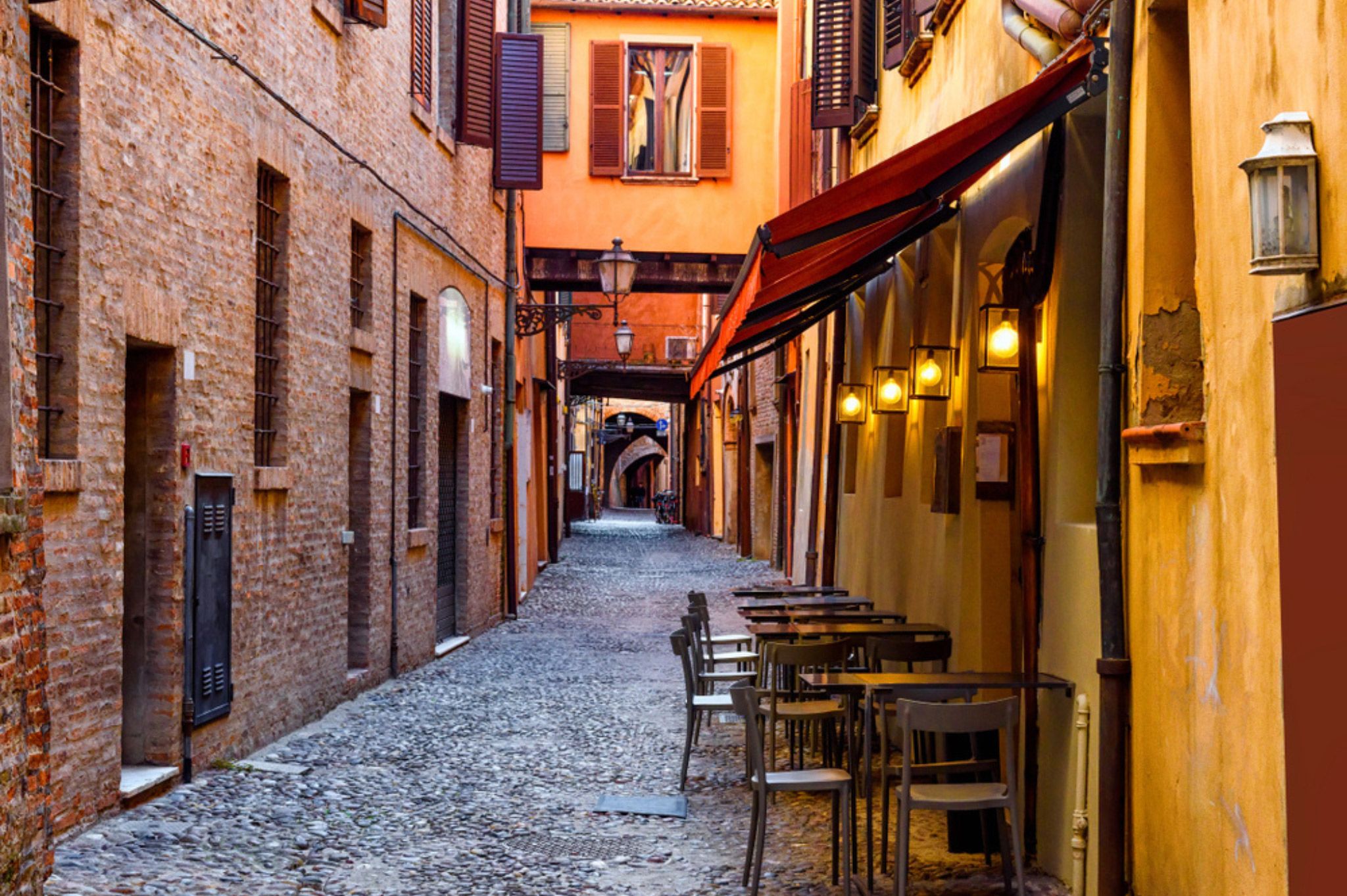 vie centro storico di ferrara