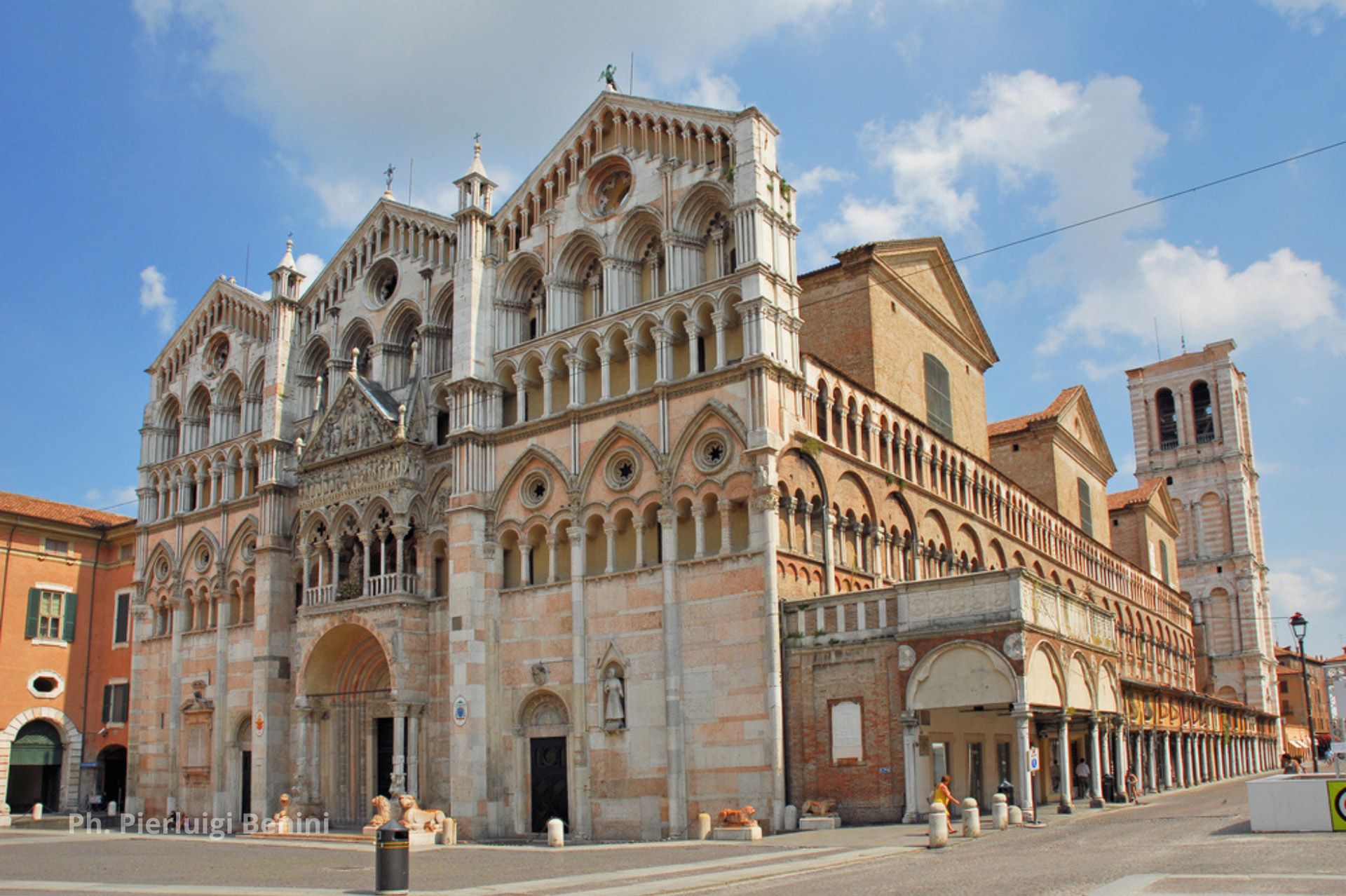 Cattedrale di San Giorgio Ferrara