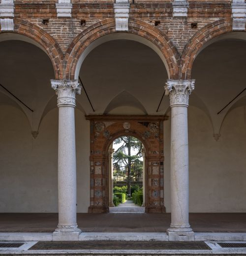 Basilica di San Giorgio Ferrara